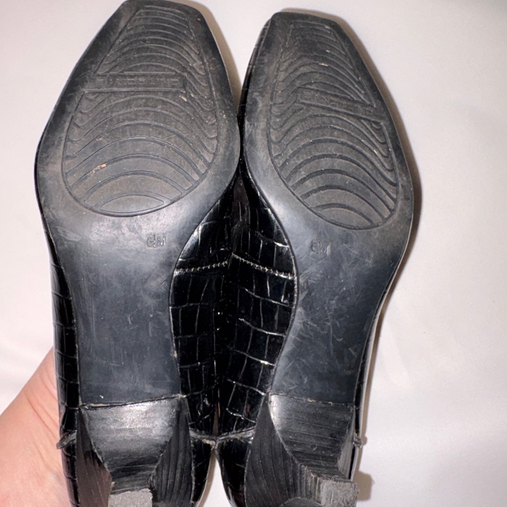 Bandolino‎ Block Heel Loafers Womens  Synthetic Black Croc Style Size 6.5 - Picture 6 of 6